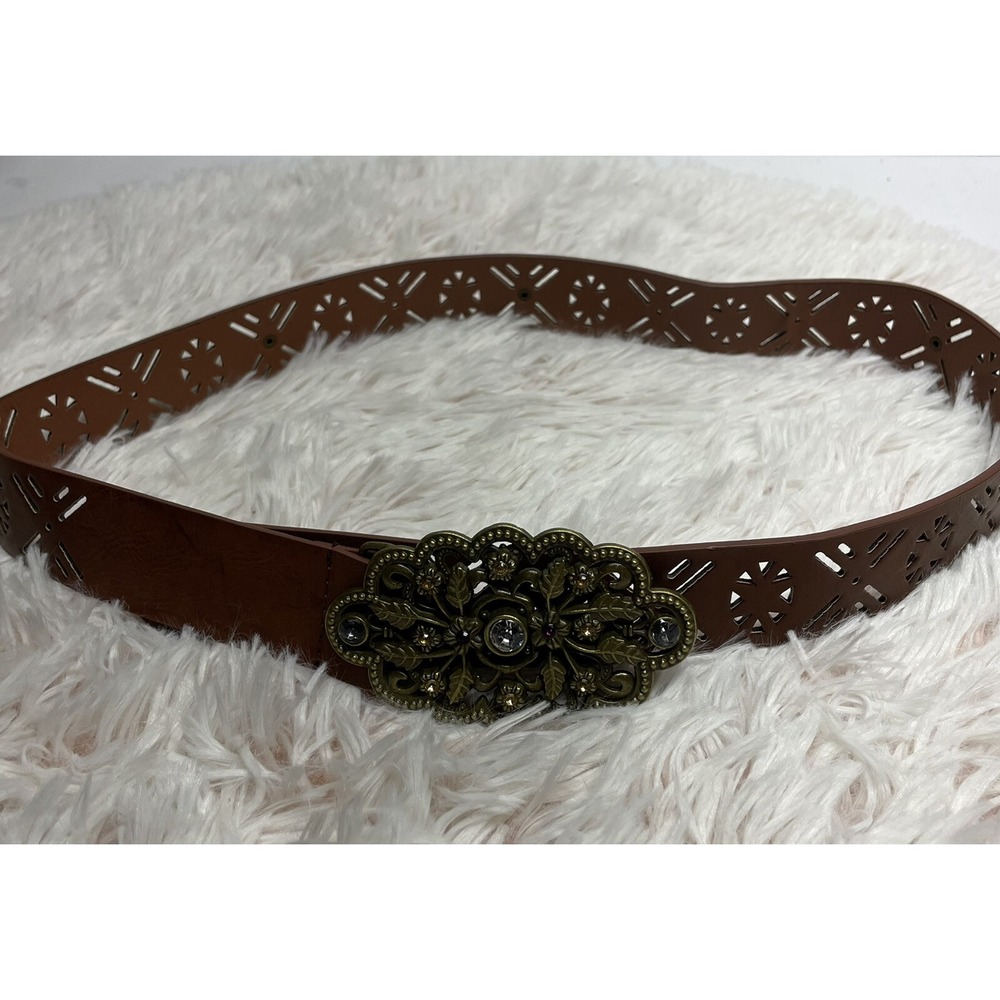 Brown Laser Cut Faux‎ Leather Belt Rhinestone Buckle Womens size 5  Boho Chic - Picture 2 of 4